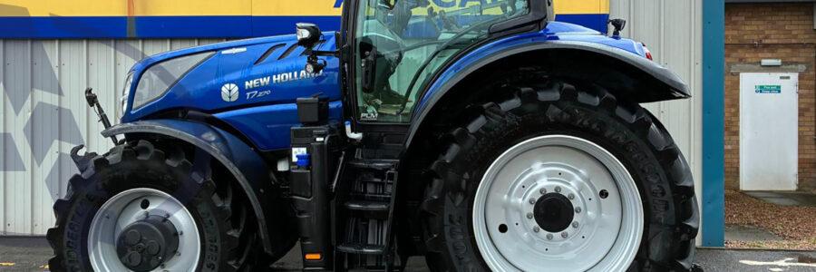 New Holland T7.270 PLMI Tractor